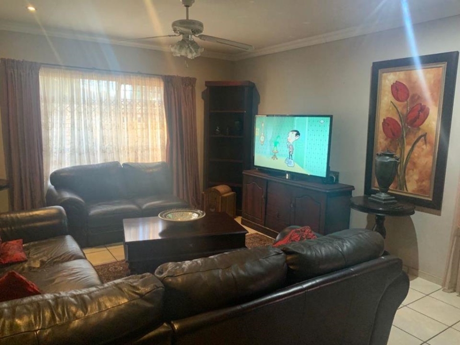 3 Bedroom Property for Sale in Potchefstroom Rural North West